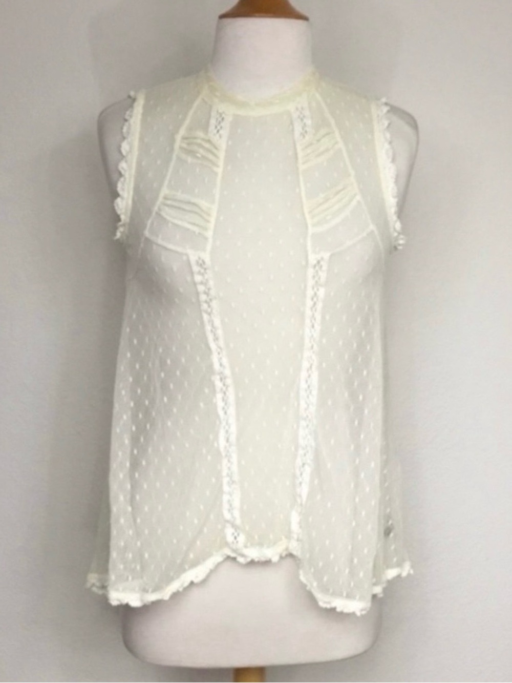 Free People Womens Ivory Lace Victorian Sheer Sleeveless Ruffle Blouse Size S
